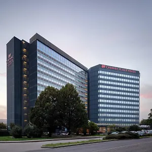 crowne-plaza-milan-linate.it-lombardy.com/